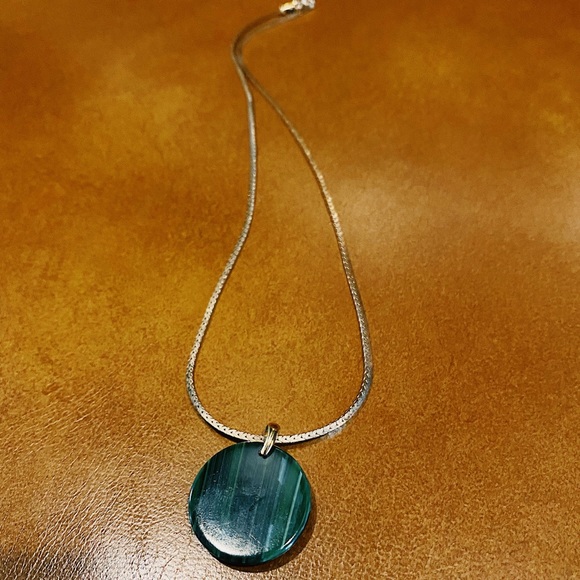 Vintage Faux Jade Chinese Character Necklace - Picture 4 of 7